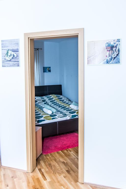 Apartment Flores Osijek Exterior photo